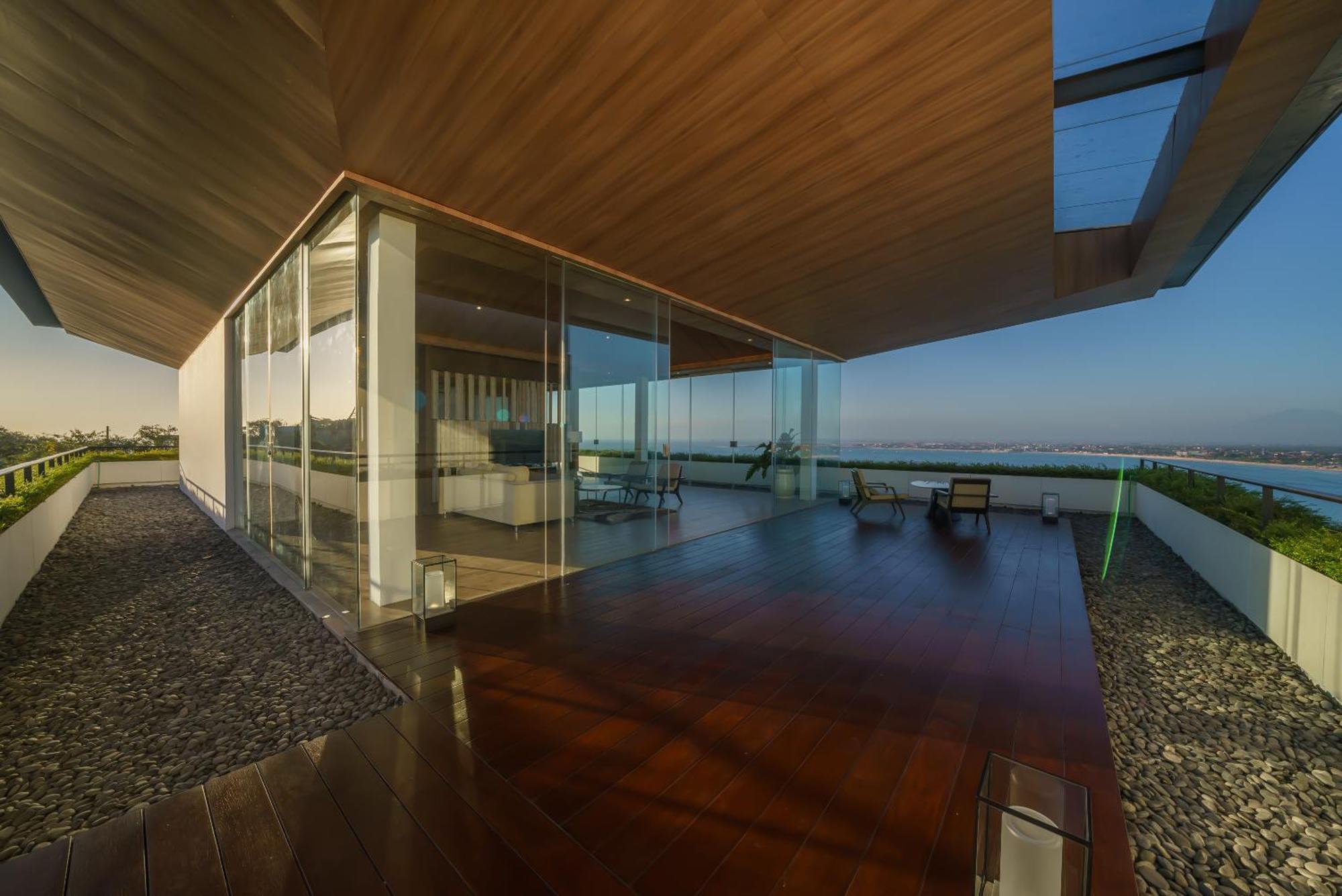 Beyond The Sea - Luxe Sea View Villa In Jimbaran Esterno foto