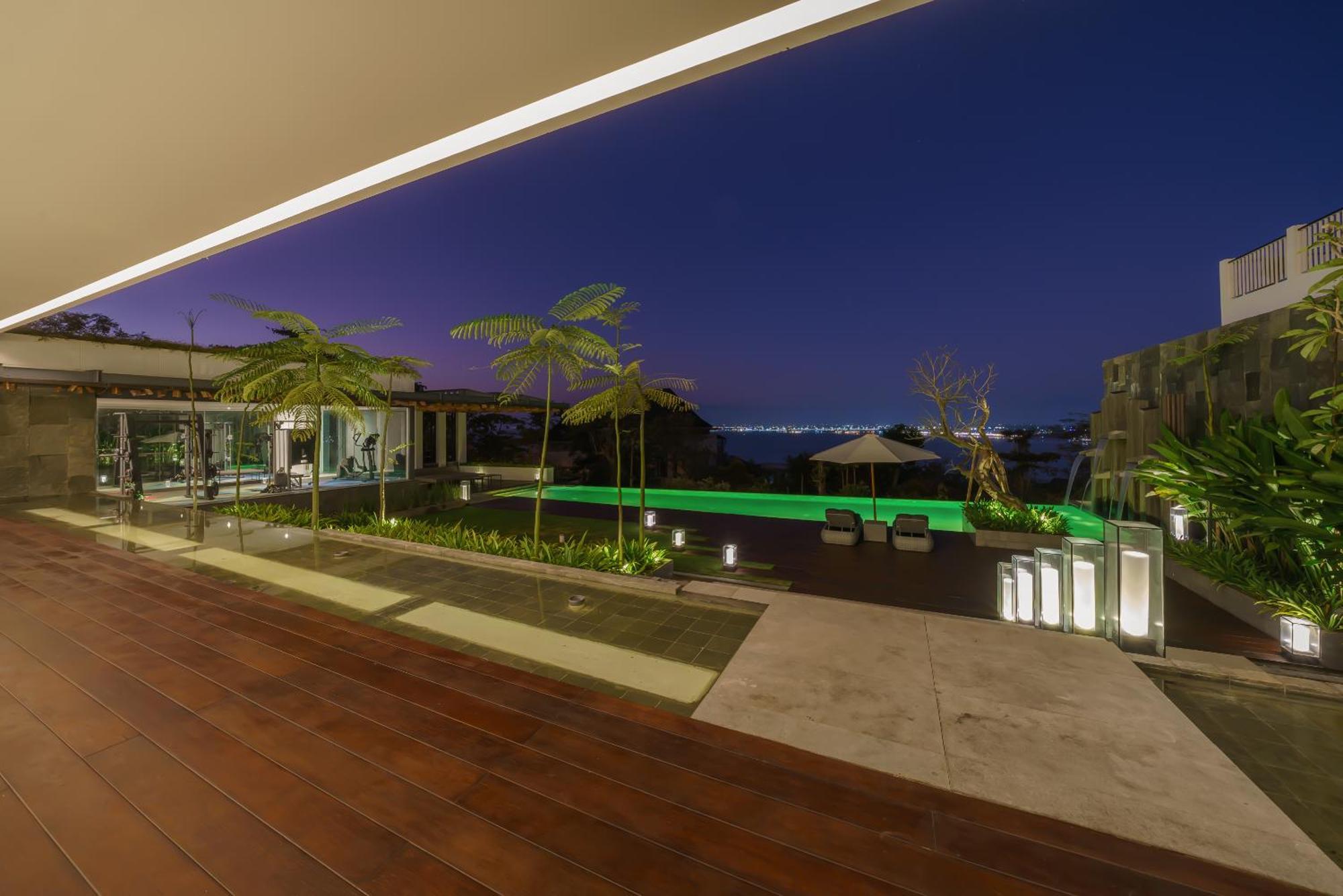 Beyond The Sea - Luxe Sea View Villa In Jimbaran Esterno foto